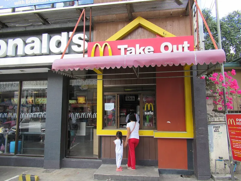 Why the Same Complaint Gets Fixed at One McDonald's but Ignored at Another